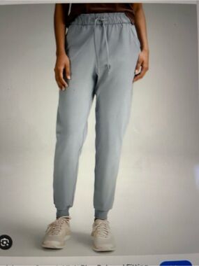 Lululemon Light Gray Women’s Joggers
